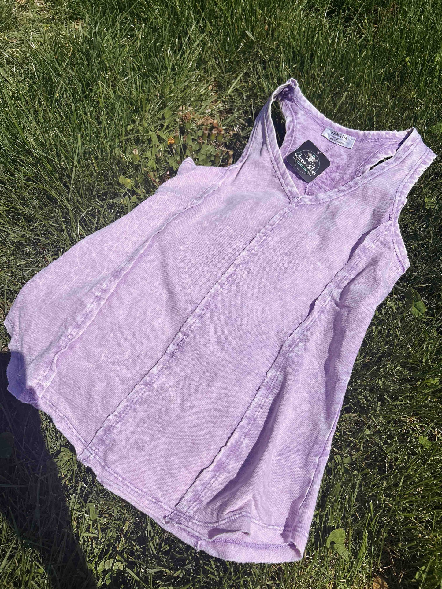 Vibrant Mineral Wash Tank – Queen Bee Boutique