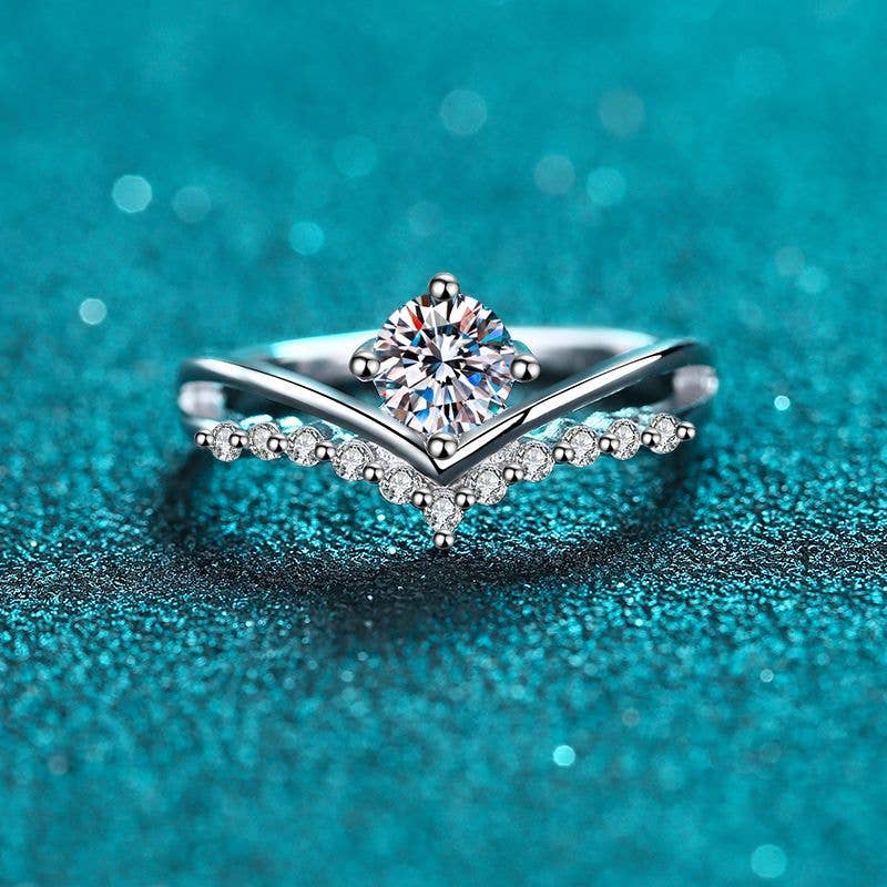 Four-Prong Moissanite Engagement Ring in 925 Sterling Silver