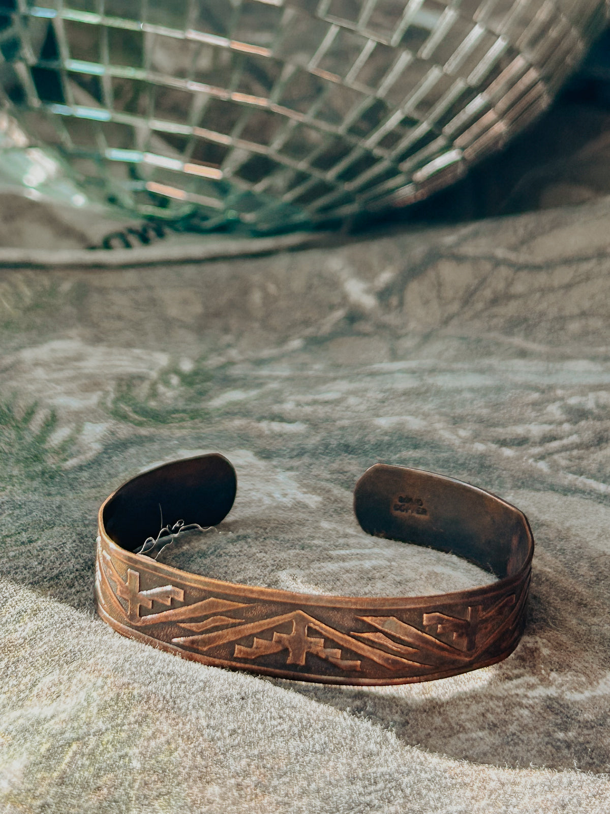 Vintage Navajo Copper Cuff – Handcrafted Native American Jewelry | QB Customs