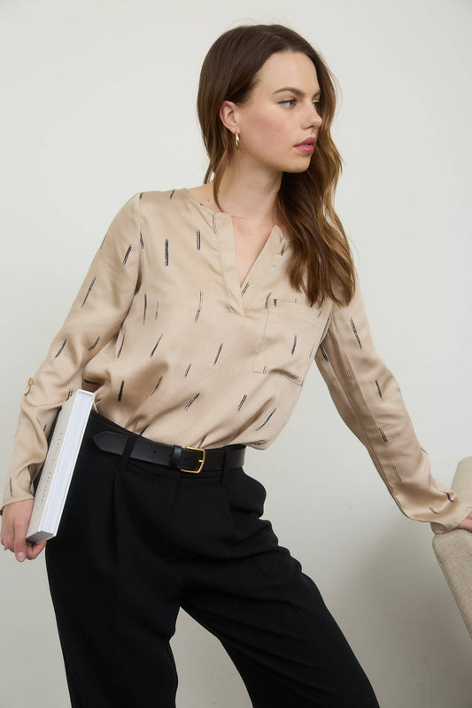 BRUSH STROKE 3/4 SLEEVE SATIN TOP