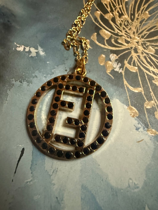 Black Crystal Round Necklace