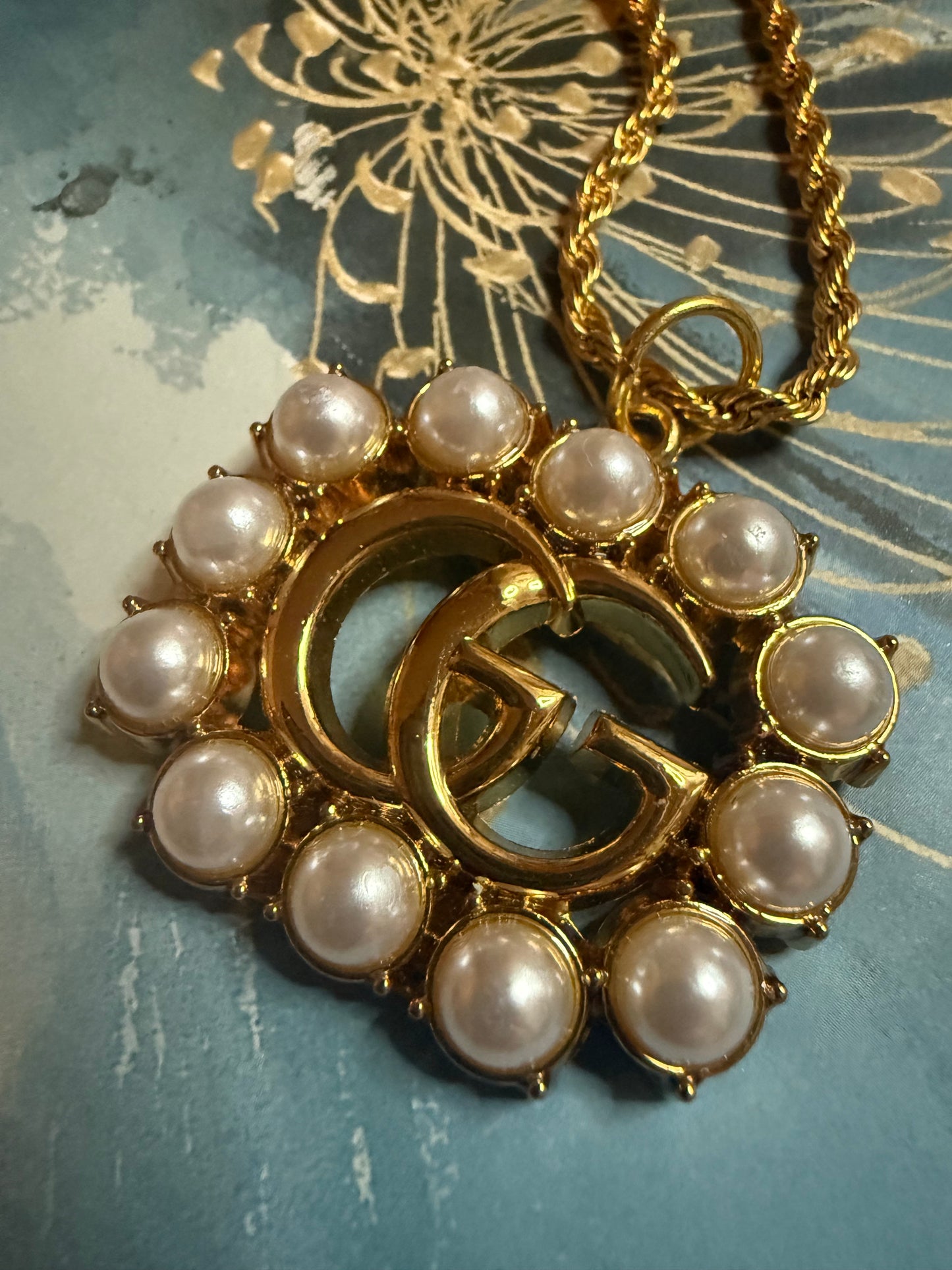Amazing Large Pearl Studded Necklace