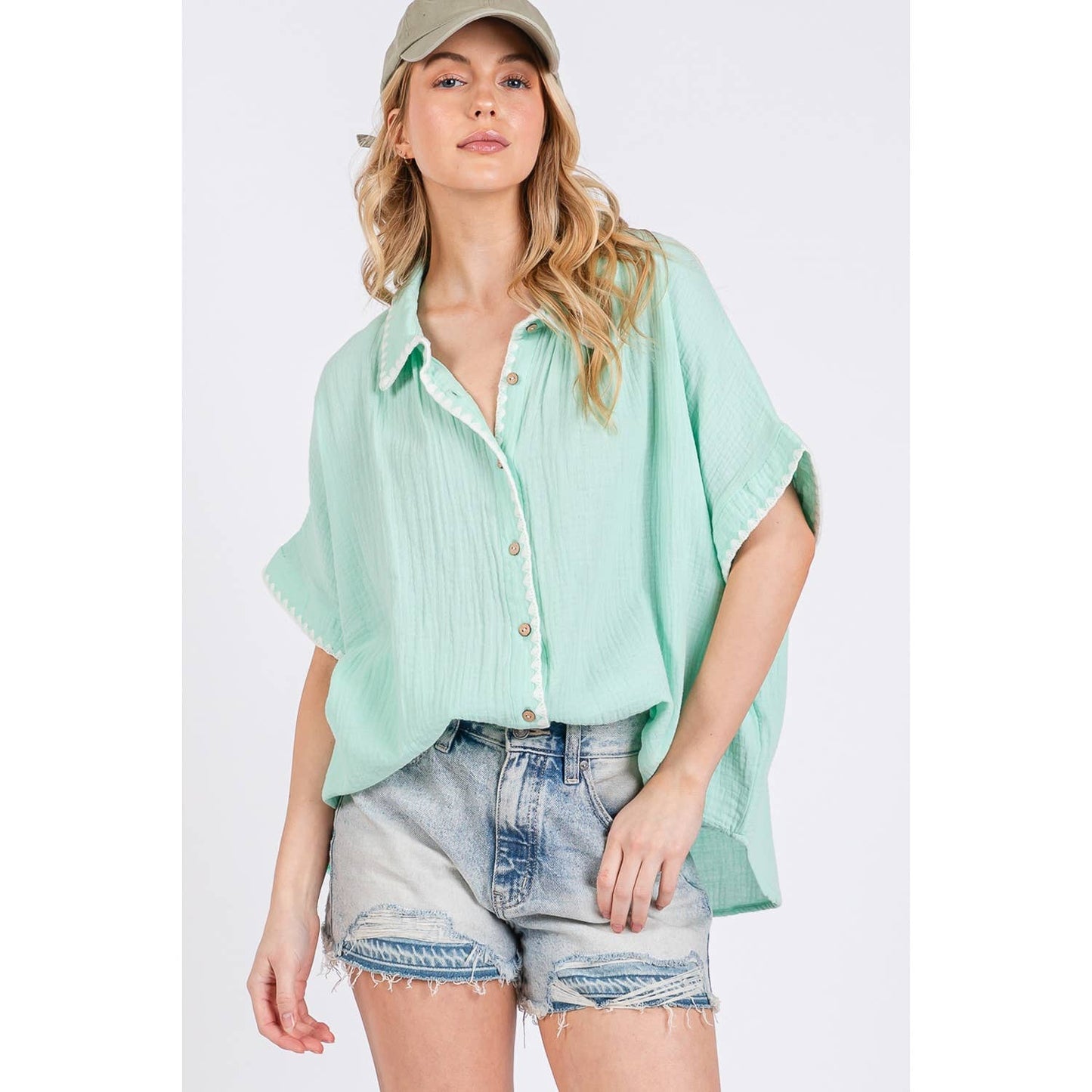 BOHO CONTRAST ZIGZAG TRIM GAUZE BUTTON-UP SHIRT
