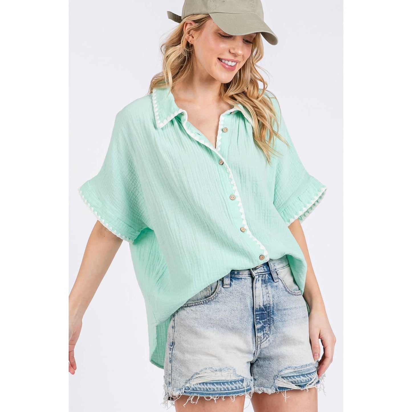 BOHO CONTRAST ZIGZAG TRIM GAUZE BUTTON-UP SHIRT